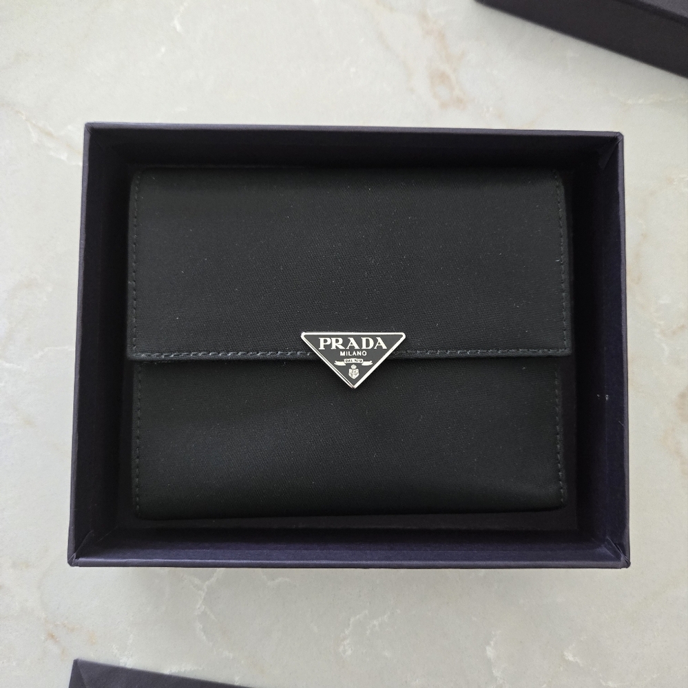 PRADA Authentic Nylon and Saffiano Leather Trifold Prada Wallet (Portafoglio) - Picture 2 of 6